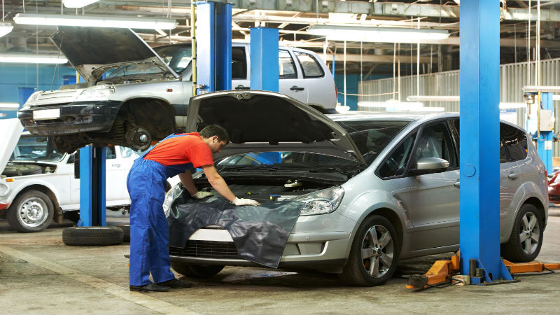 Auto Collision Companies Also Offer Auto Part Installation In Johnson County