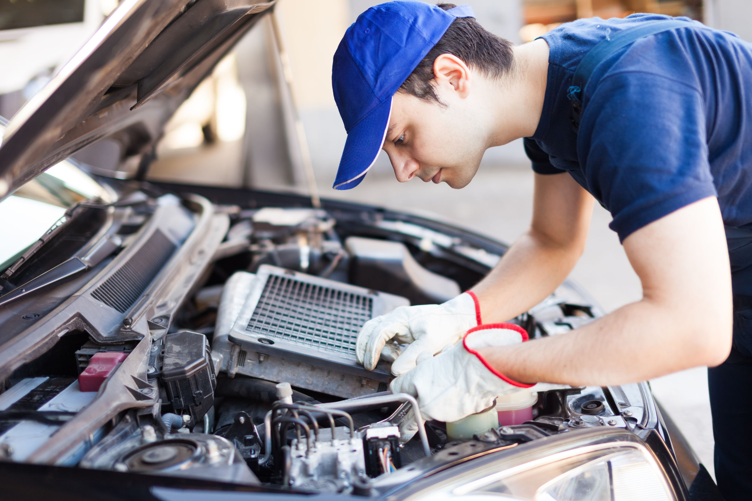 Steps a New Jersey Mechanic Will Take When Performing a Car Tune Up