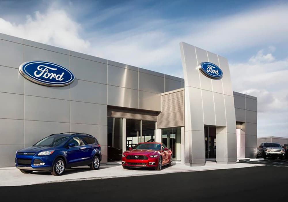 Why You Should Visit a Ford Dealer Near Louisville, KY